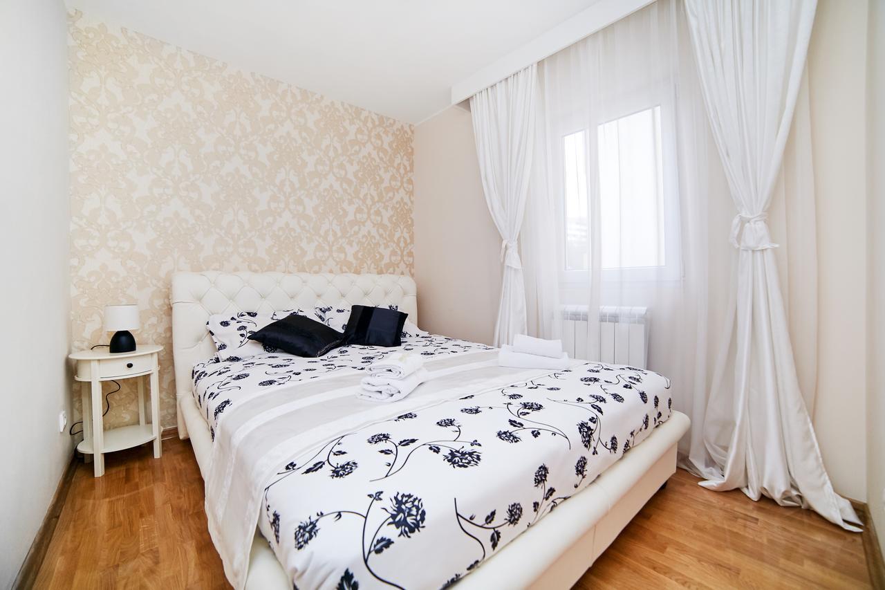 Lux Apartmani Beograd Екстериор снимка